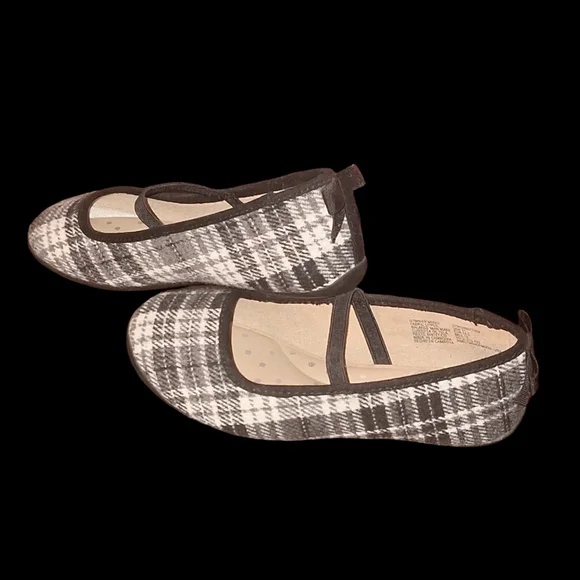 Girls size 11 plaid ballet flats dress shoes - Picture 2 of 6